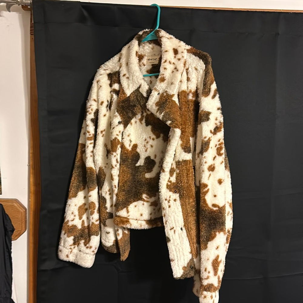 Cow Sherpa Jacket LARGE